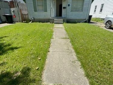 8647 Stout Street, Detroit, MI 48228