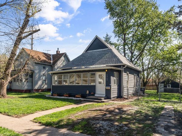 1369 York Street, Des Moines, IA 50316