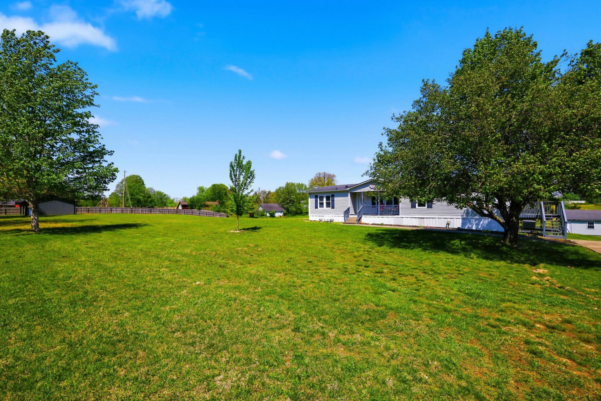 129 Griggs Road, Waco, KY 40385