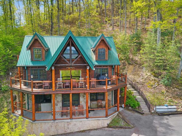 4211 Whetstone Road, Sevierville, TN 37862