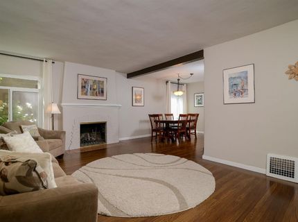 2630 Land Park Dr, Sacramento, CA 95818 Photo