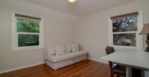 2630 Land Park Dr, Sacramento, CA 95818 Photo