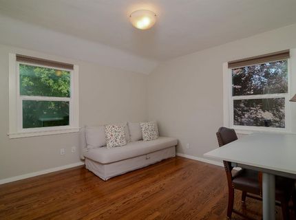 2630 Land Park Dr, Sacramento, CA 95818 Photo