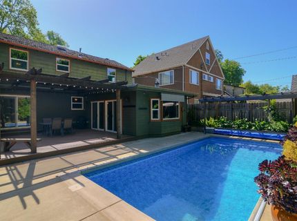 2630 Land Park Dr, Sacramento, CA 95818 Photo