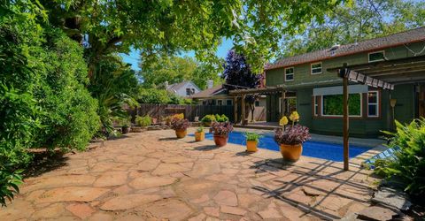 2630 Land Park Dr, Sacramento, CA 95818 Photo