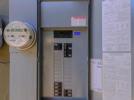 2630 Land Park Dr, Sacramento, CA 95818 Photo