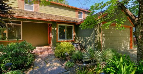 2630 Land Park Dr, Sacramento, CA 95818 Photo