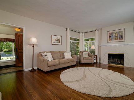 2630 Land Park Dr, Sacramento, CA 95818 Photo