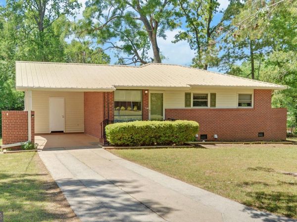 60 Kelsey Drive, Hartwell, GA 30643