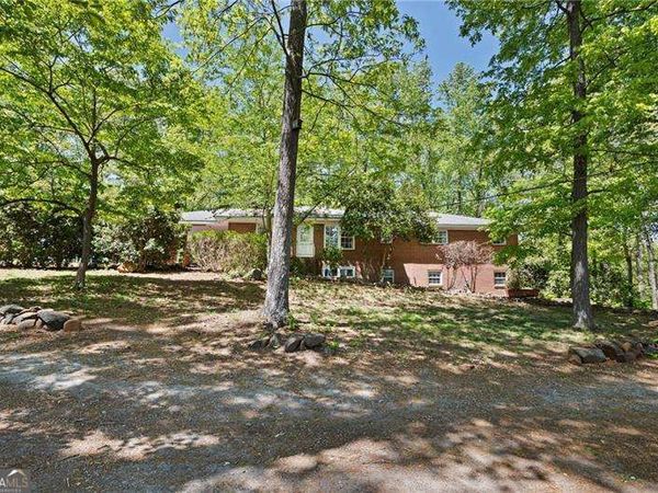 58 Mt Calvary Road, Marietta, GA 30064