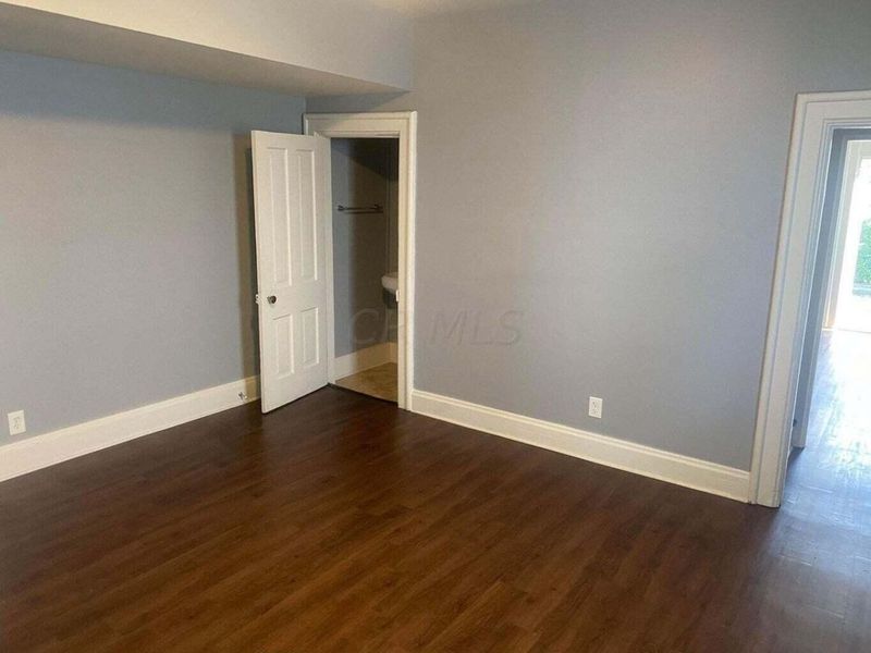 484 E Columbus Street , Columbus, OH 43206 Photo 3
