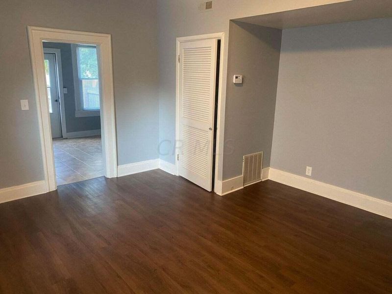 484 E Columbus Street , Columbus, OH 43206 Photo 4