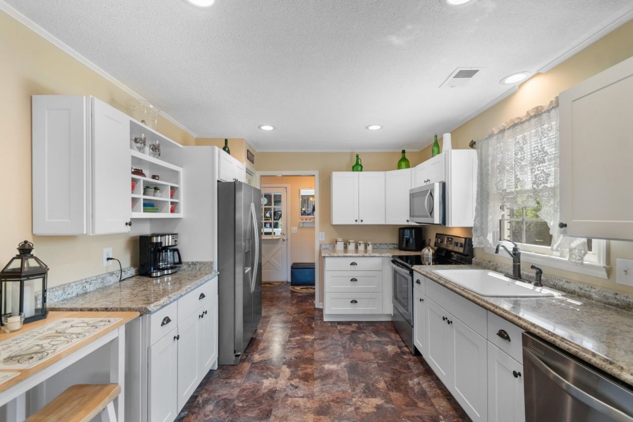 1601 Pine Level Dr.  Photo 6