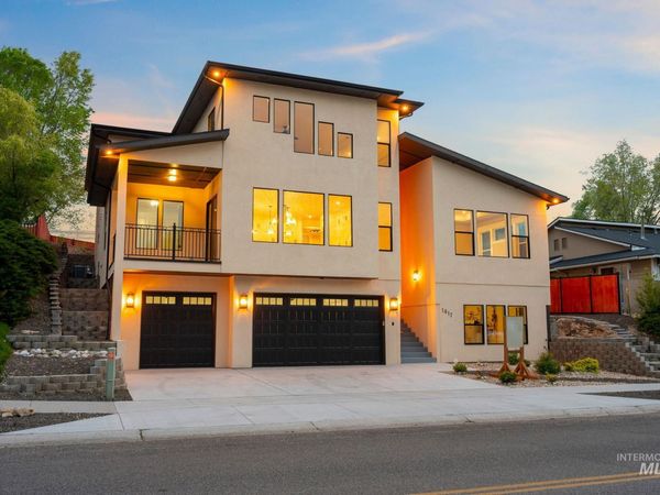 1417 E Shenandoah Dr, Boise, ID 83712
