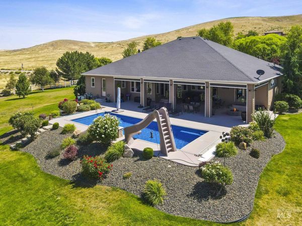 5522 W Hollilynn Drive, Boise, ID 83709