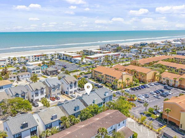 2272 2ND Street S, Jacksonville Beach, FL 32250