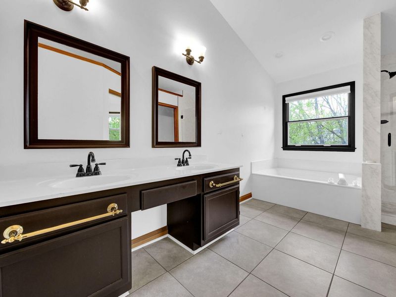 10121 Hempsteade Drive, Union, KY 41091 Photo 22