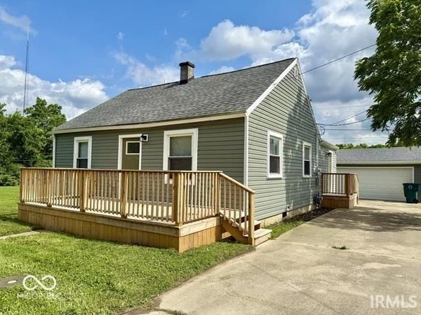 405 E Cowing Drive, Muncie, IN 47303