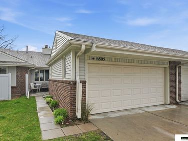 6805 Hawkins Bend , Lincoln, NE 68516