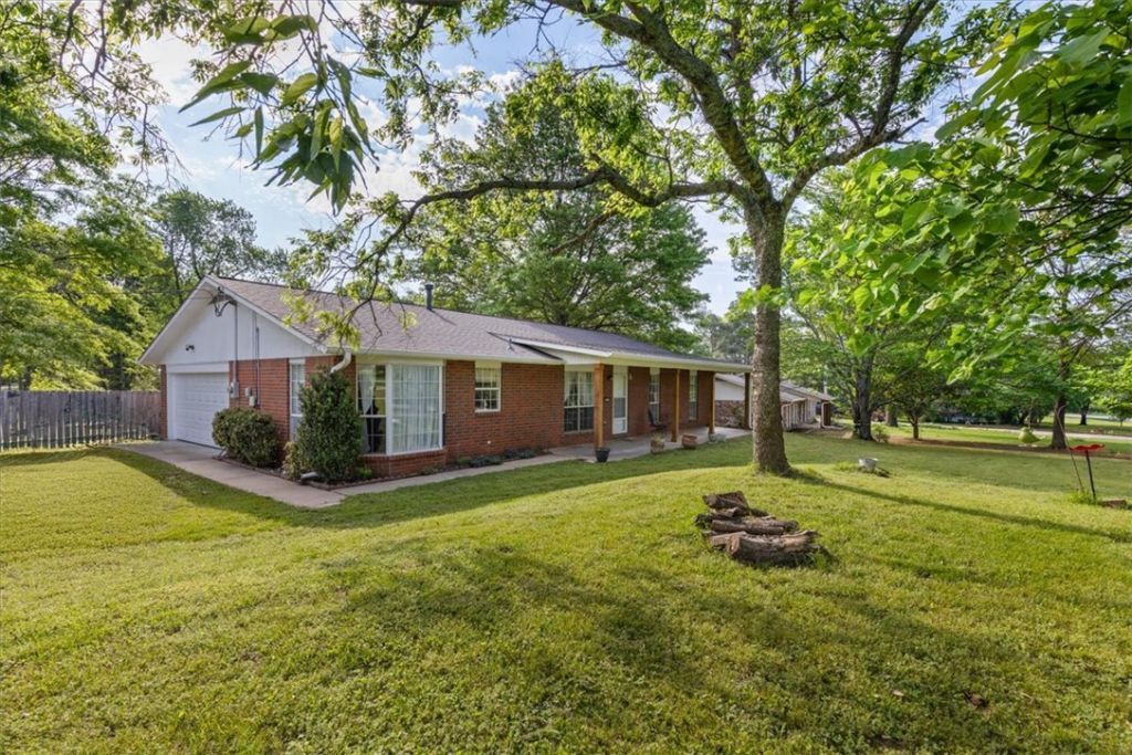 3884 N Gulley Road, Fayetteville, AR 72703 Main Photo