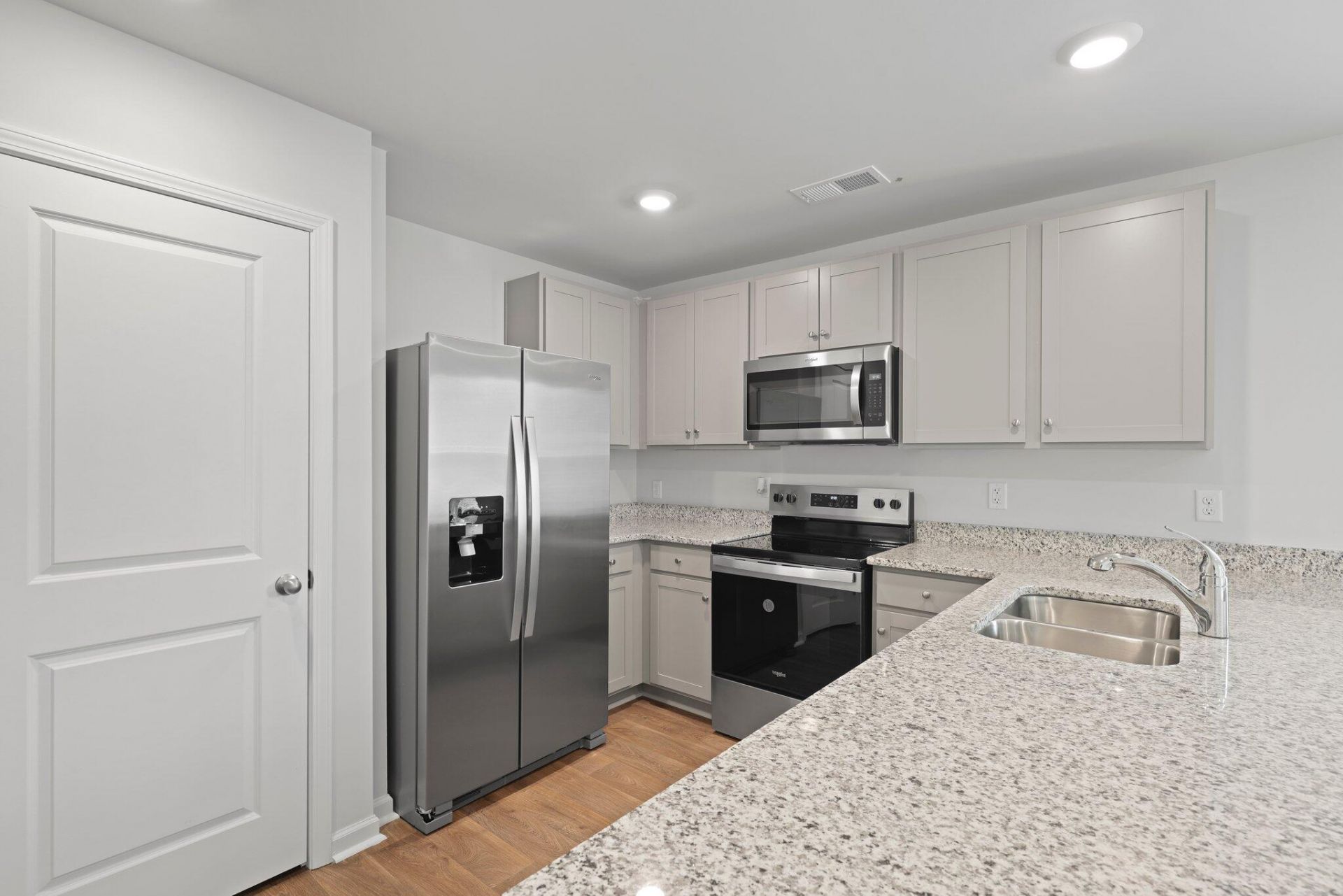 901 Bream Circle Photo 7