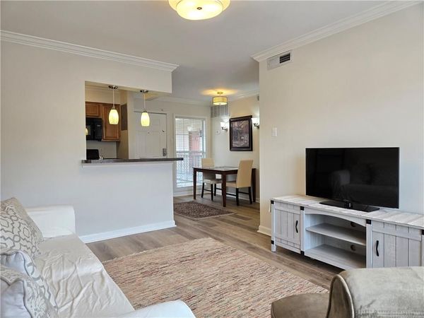 2511 METAIRIE LAWN Drive , Unit 215, Metairie, LA 70002