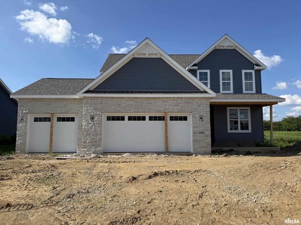6525 W Ironwood Drive, Edwards, IL 61528