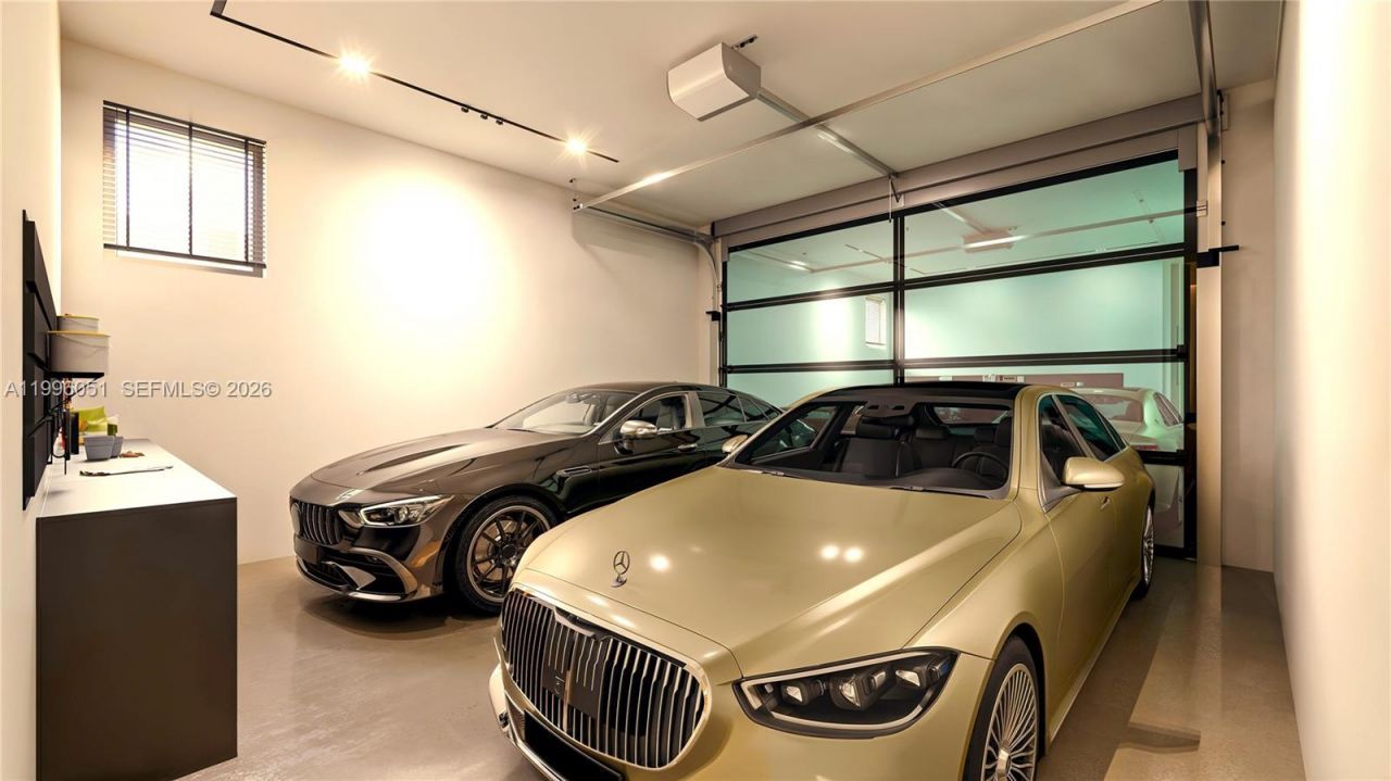 7516 Bounty Ave, North Bay Village, FL 33141 Photo