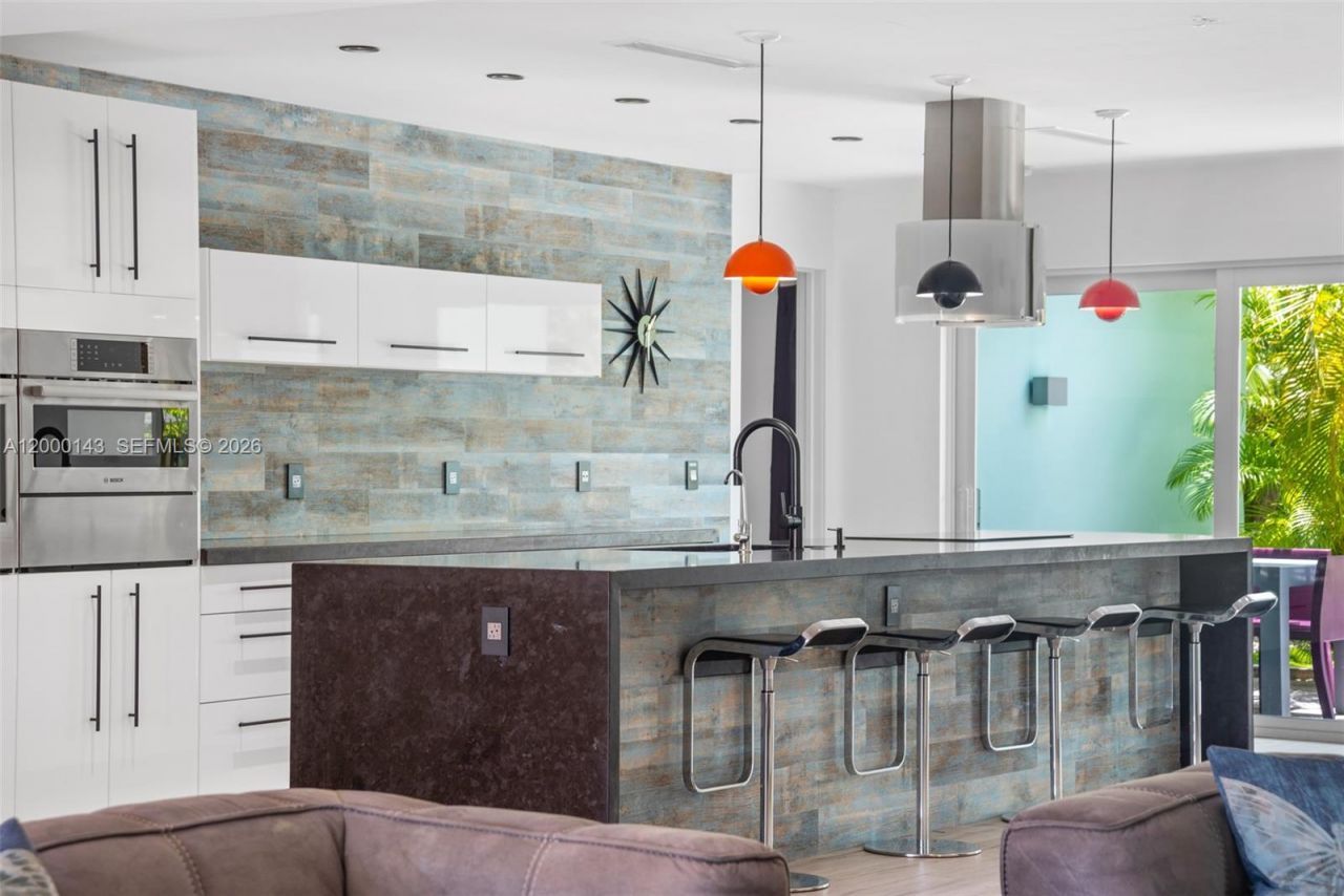 741 86th St , Miami Beach, FL 33141 Photo