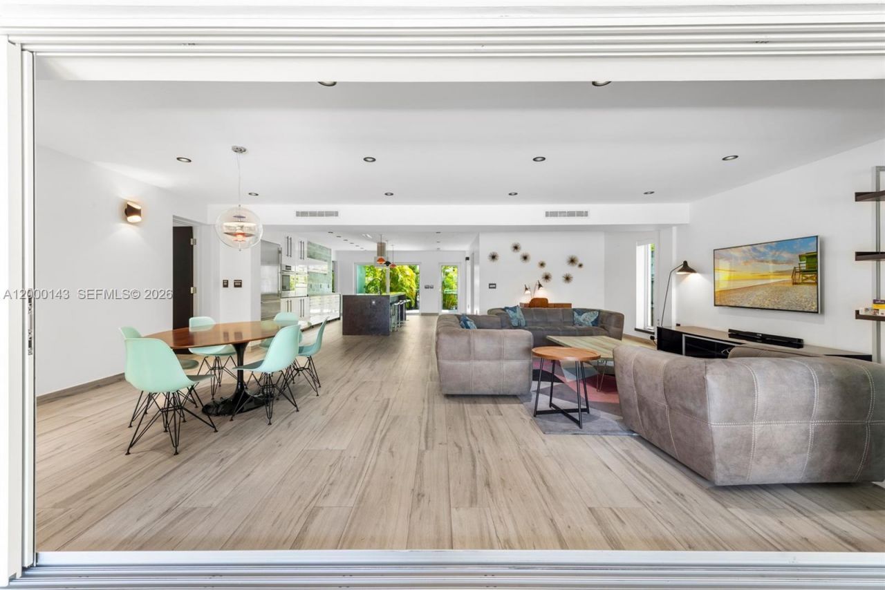 741 86th St , Miami Beach, FL 33141 Photo