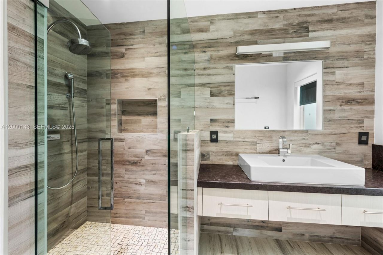 741 86th St , Miami Beach, FL 33141 Photo