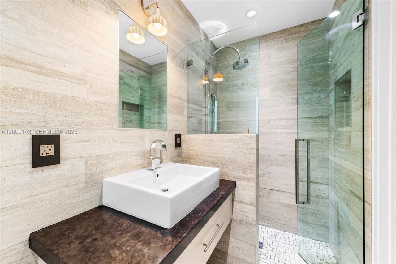 741 86th St , Miami Beach, FL 33141 Photo