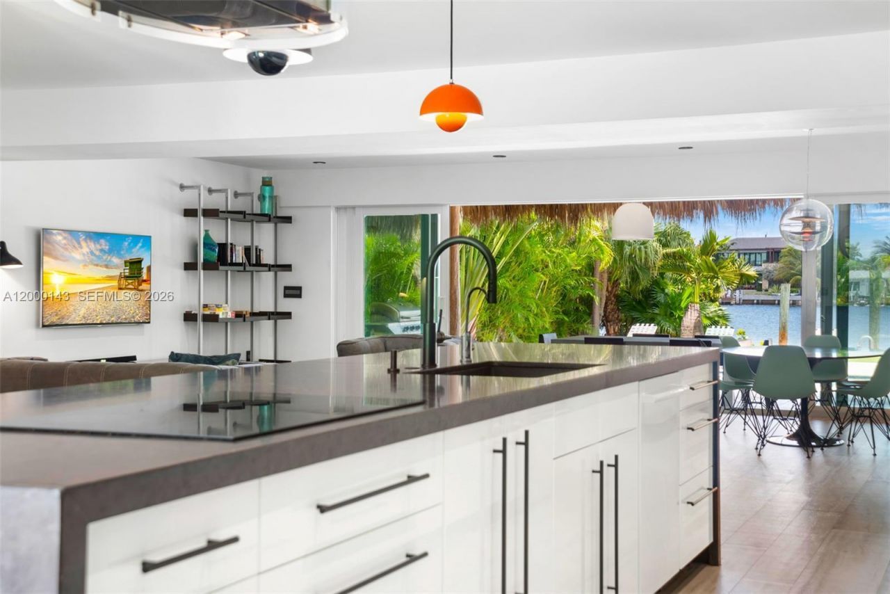 741 86th St , Miami Beach, FL 33141 Photo