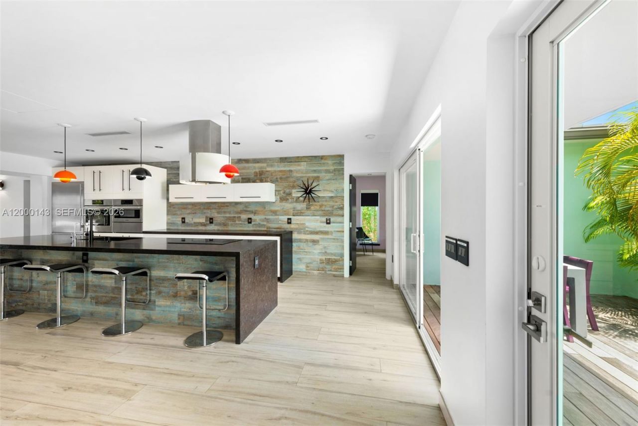 741 86th St , Miami Beach, FL 33141 Photo