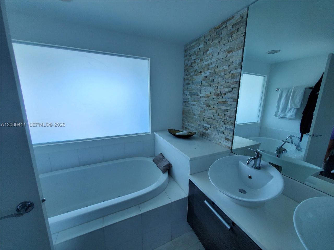 Please Call For Address, Unit 401, Aventura, FL 33180 Photo