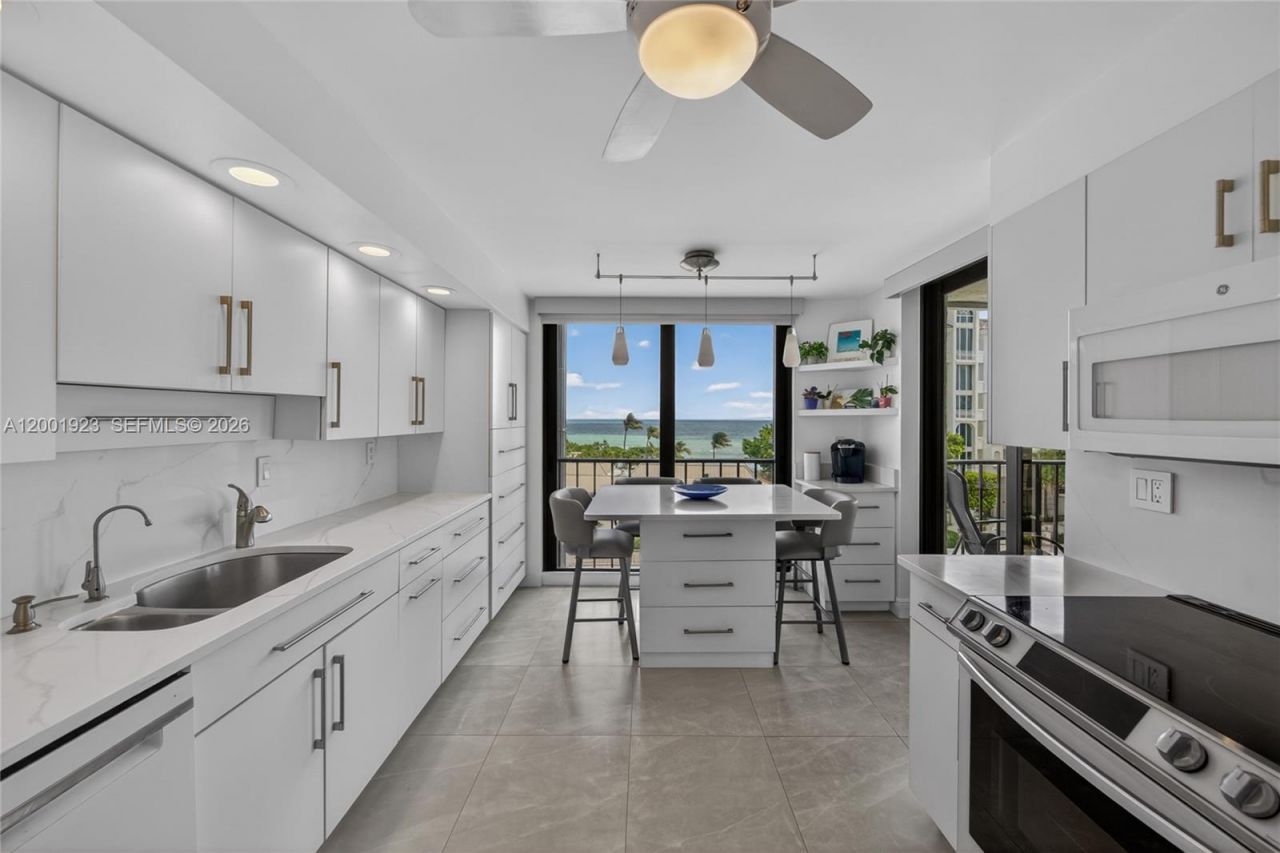 1905 N Ocean Blvd , Unit 4F, Fort Lauderdale, FL 33305 Photo