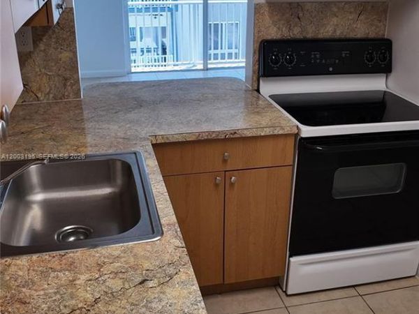 11140 SW 196th St , Unit 310, Cutler Bay, FL 33157