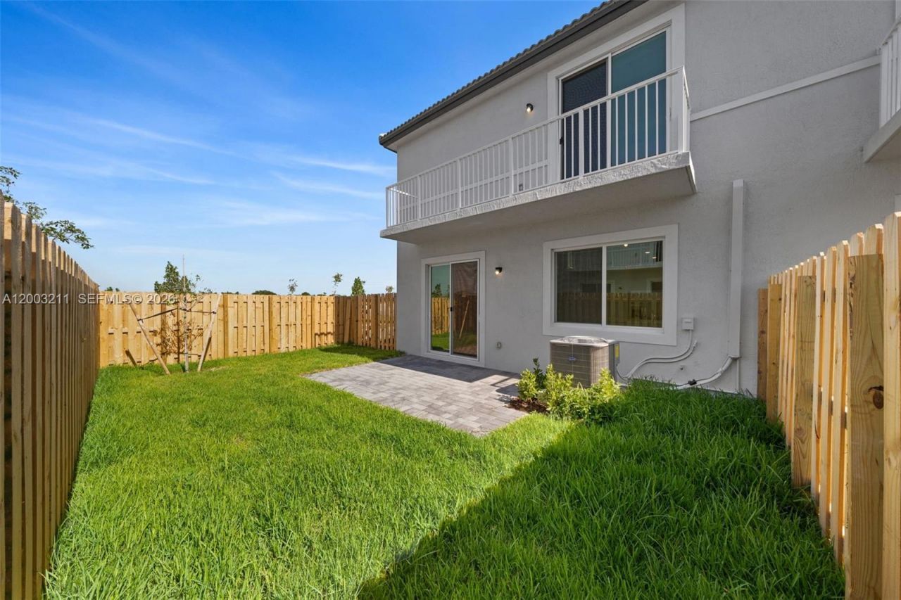 715 SE 15th St , Unit ., Homestead, FL 33034 Photo