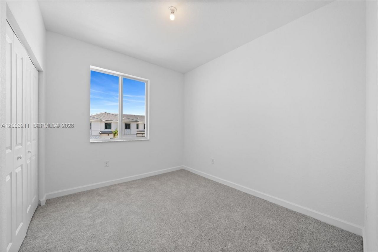 715 SE 15th St , Unit ., Homestead, FL 33034 Photo