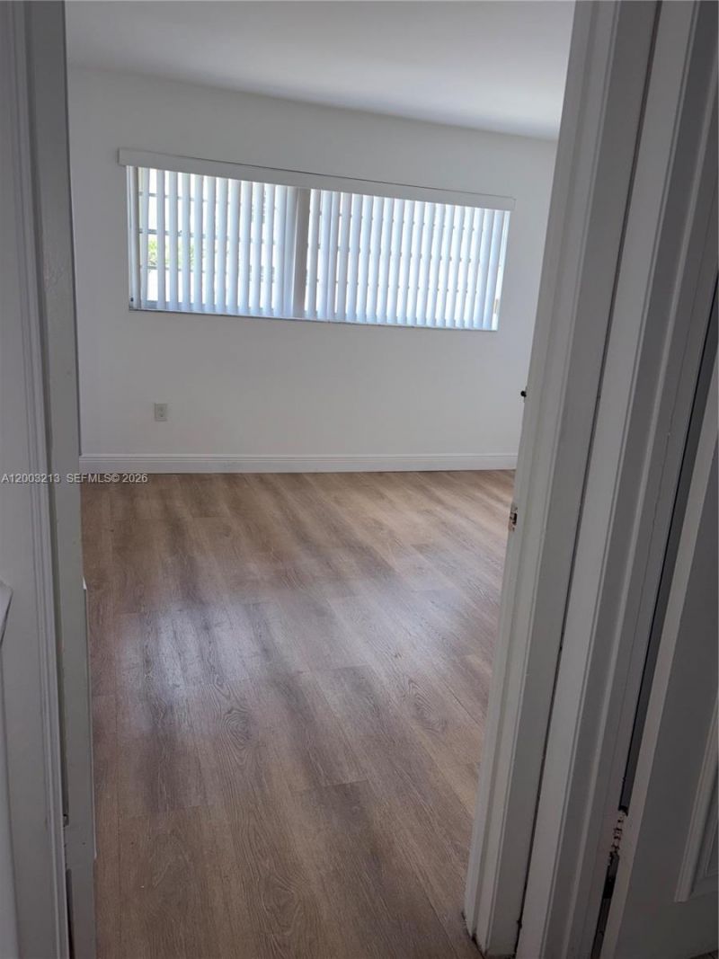 401 NW 72nd Ave, Unit 209-D, Miami, FL 33126 Photo