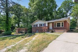 904 Woodale Circle  photo 4