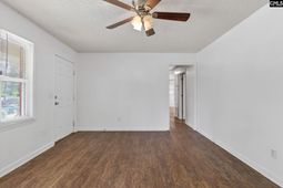 904 Woodale Circle  photo 4