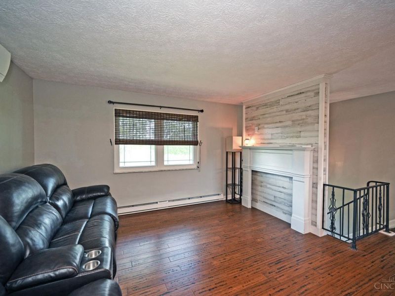 1403 Gibson Road, Goshen Twp, OH 45140 Photo 7