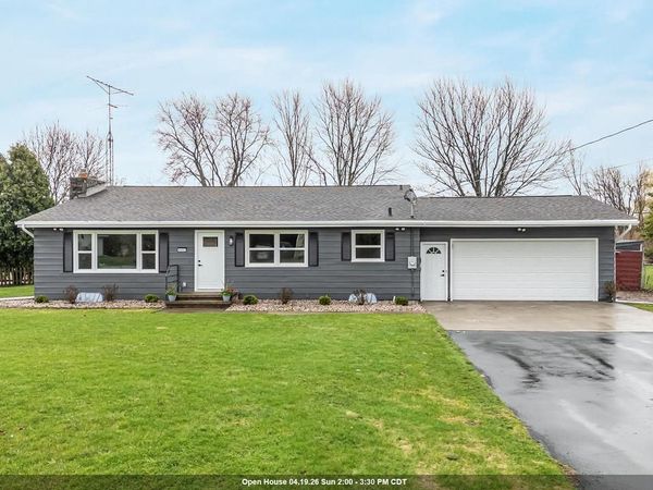 4607 W CAPITAL DRIVE, Appleton, WI 54914