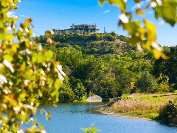 00 Loop 165 , Dripping Springs, TX 78620