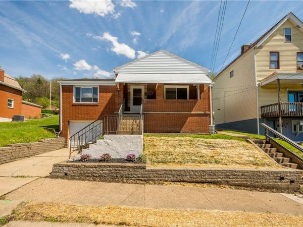 719 Delaware Ave , Glassport, PA 15045