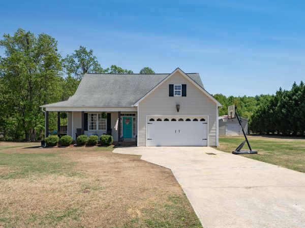 8738 Buckhorn Way , Kenly, NC 27542