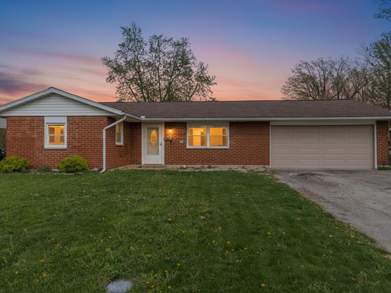 1720 Fair Oaks Drive, Sidney, OH 45365 Photo 1