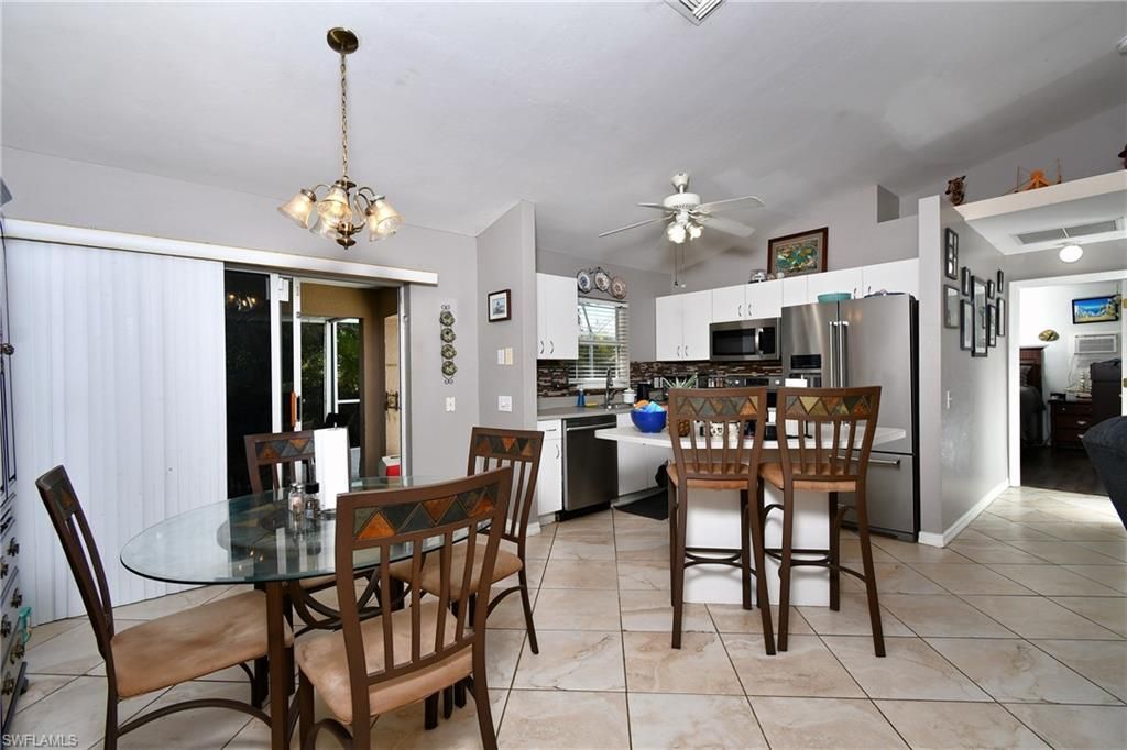 97 Blackstone Dr, Fort Myers, FL 33913 Photo