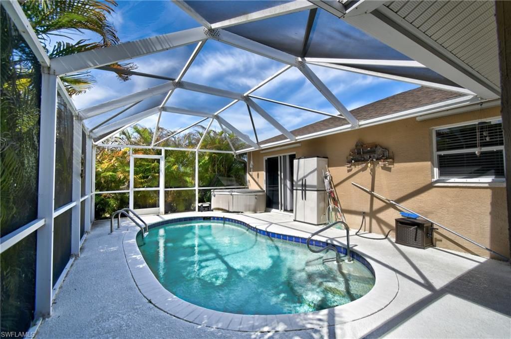 97 Blackstone Dr, Fort Myers, FL 33913 Photo